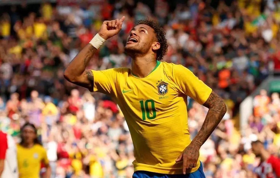 JJB-今晚深圳男篮官宣签约——美洲杯节点到来；赛场秩序良好；球探报告显示潜力(余霜管泽元官宣复合)